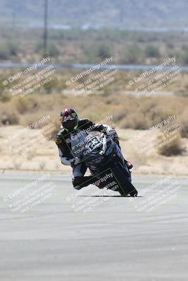 media/Oct-02-2025-Racers Edge (Thu) [[2c91cb6ab3]]/3-B Group/Session 3-Turn 16 (12pm)/